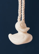 Load image into Gallery viewer, Duck Soap On A Rope
