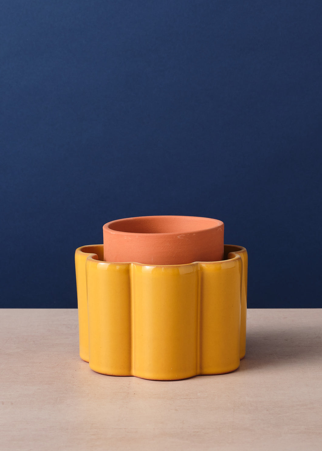 Planter Paula Mustard Yellow